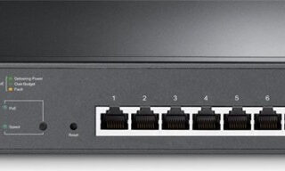 TP-LINK JetStream 8-Port Gigabit Smart PoE+ & 2-Port Gigabit SFP switch/stikalo