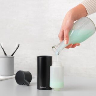 Brabantia posodica za milo mat črna